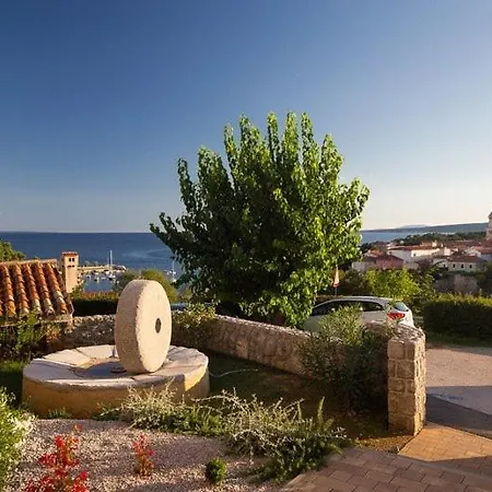 Marija F2 * Krk Town
