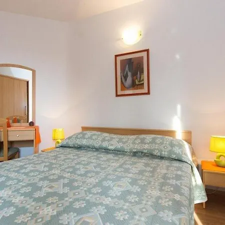 Marija F2 Apartman Krk Town